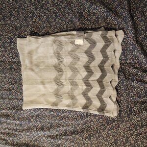 NWOT SIlver Cloud Baby Blanket/Shawl